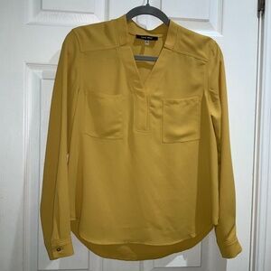 Nine West popover blouse Sz S petite V neck long sleeve button cuff